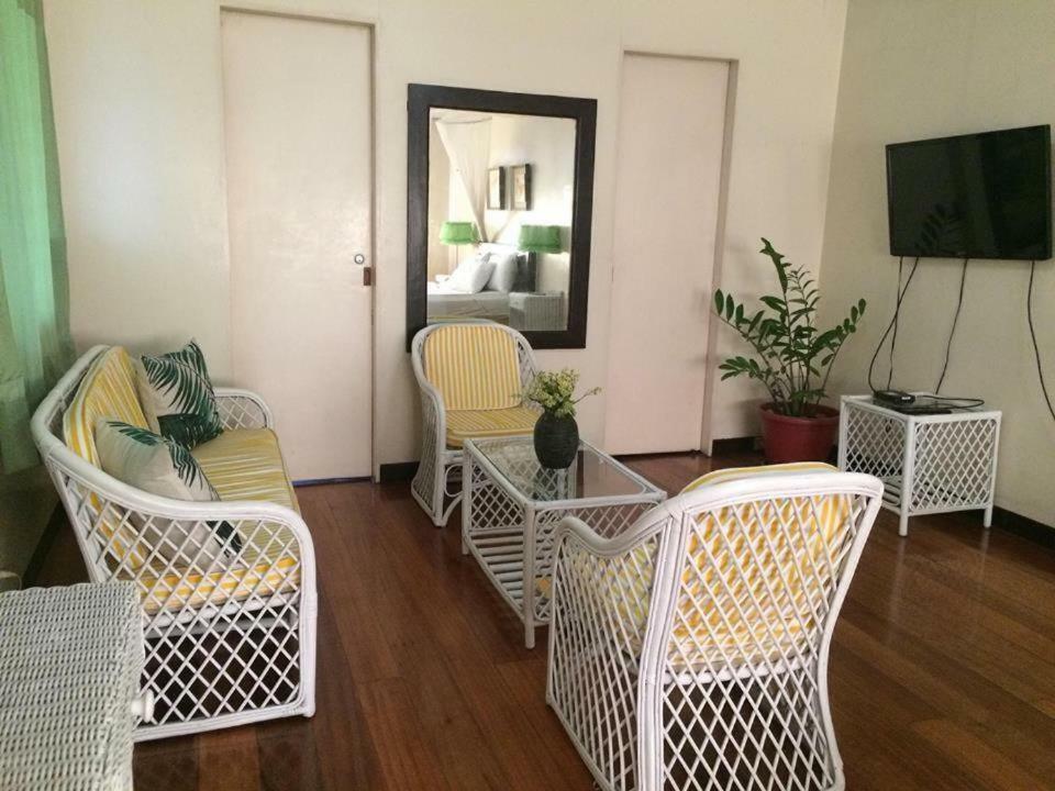 Casa Joaquin Bnb Taguig Ngoại thất bức ảnh